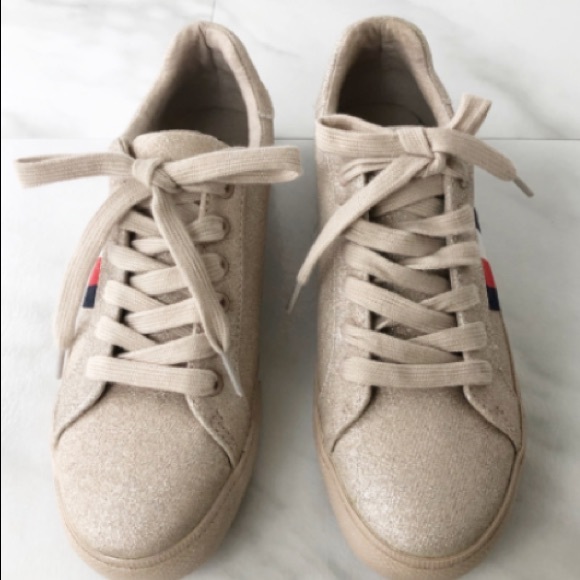 🇺🇸 Tommy Hilfiger Ladies Tan Glitter Sneakers Shoes Pre-owned 8 ** - Picture 9 of 10